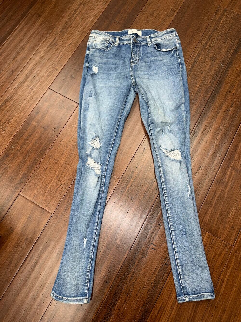 BKE PAYTON distressed, light-to-medium wash skinny jeans 27/31.5